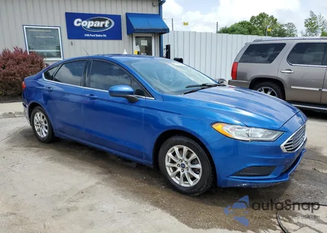2017 Ford Fusion S z USA, uszkodzony, nr VIN 3FA6P0G73HR108865